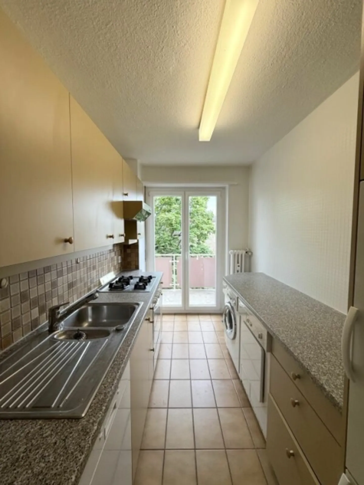 Appartement 5 pièces dans le meilleur emplacement à Bâle - Photo 6 sur 12