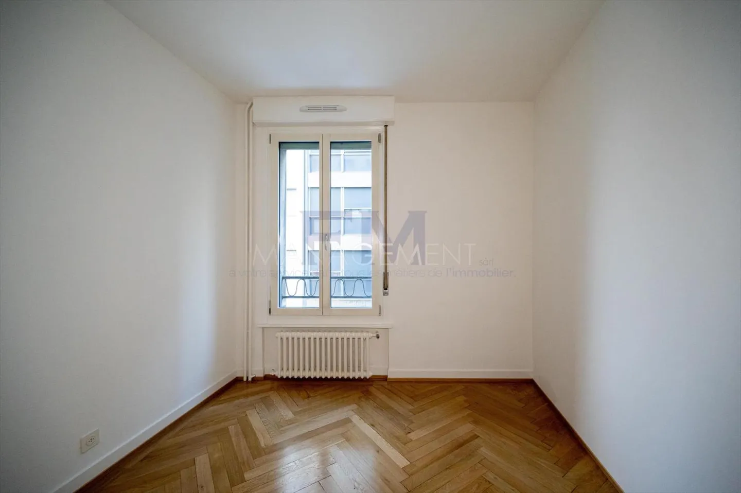 Glacis-de-Rive, appartamento di 1,5 stanze al 1° piano, ca. 22m2 - Foto 2 di 9