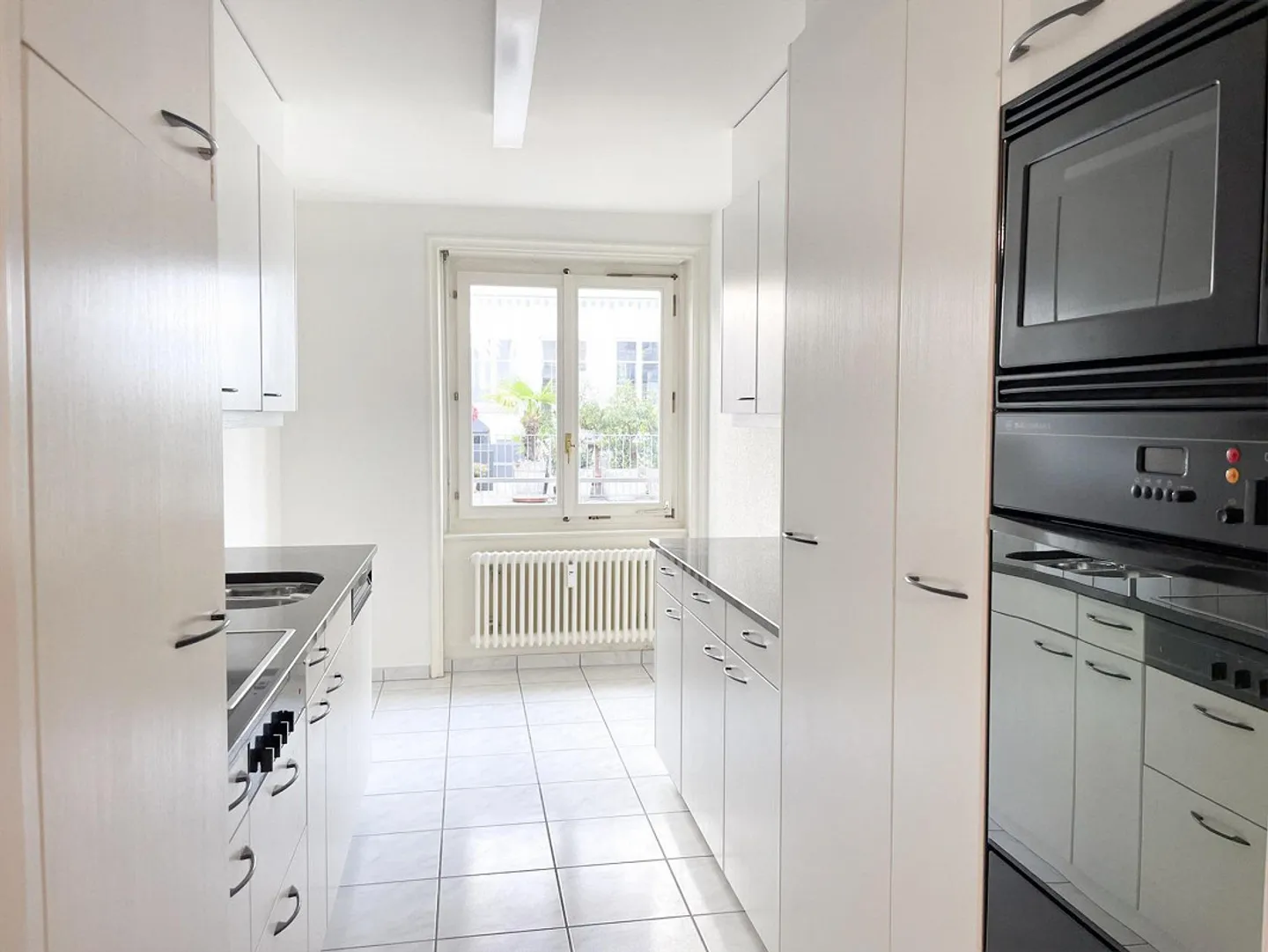 Lumière, Espace et Vie Urbaine : Votre Oasis de 4.5 Pièces à Bâle - Photo 1 sur 5