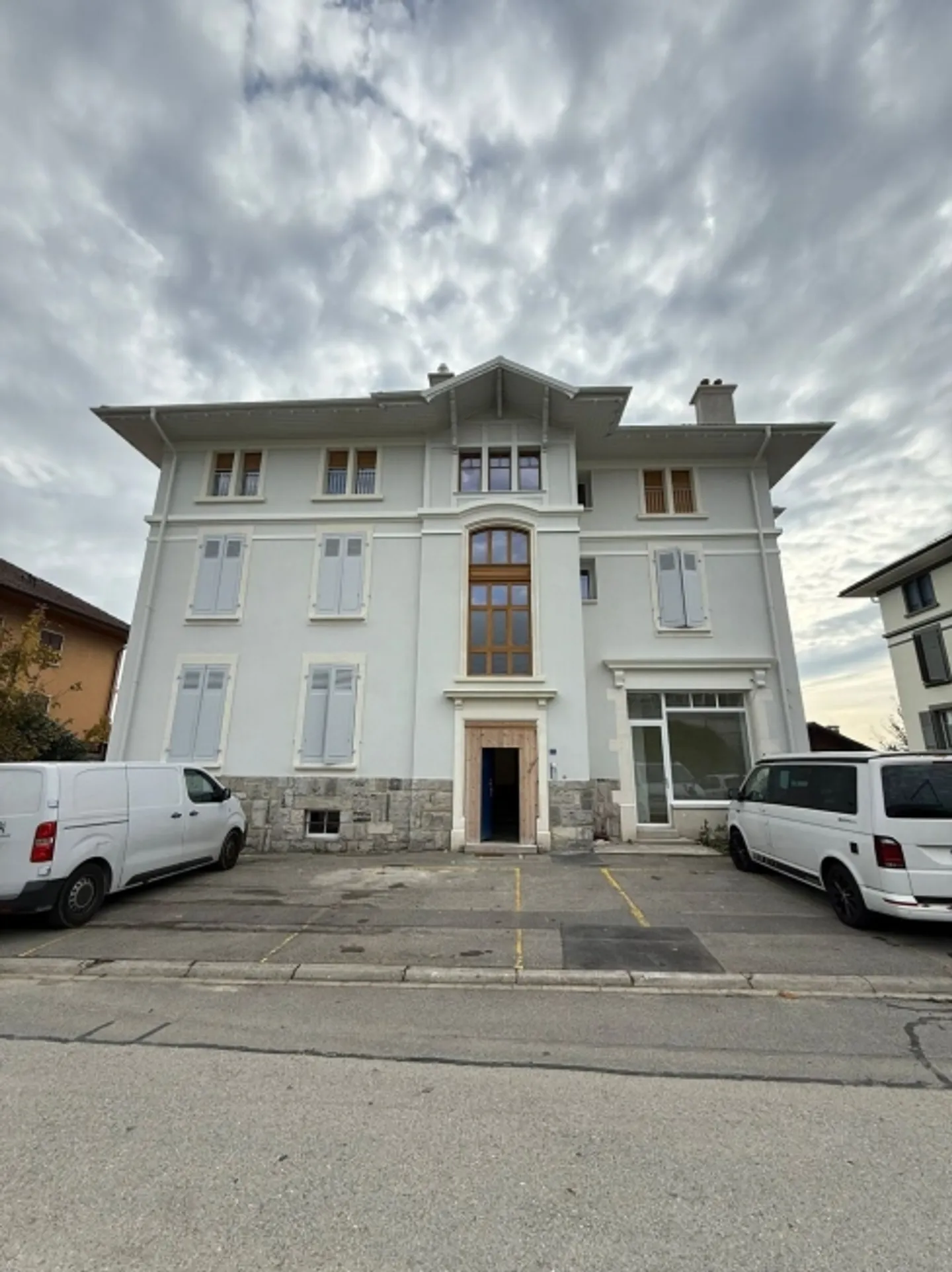 «Appartement 3.5 pces - 70m2 - Avenue de la Gare 22 - 1180 Rolle» - Photo 1 of 7