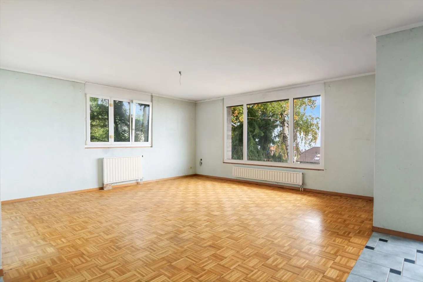Neuchâtel, Casa unifamiliare di 5,5 stanze da ristrutturare - Foto 3 di 12