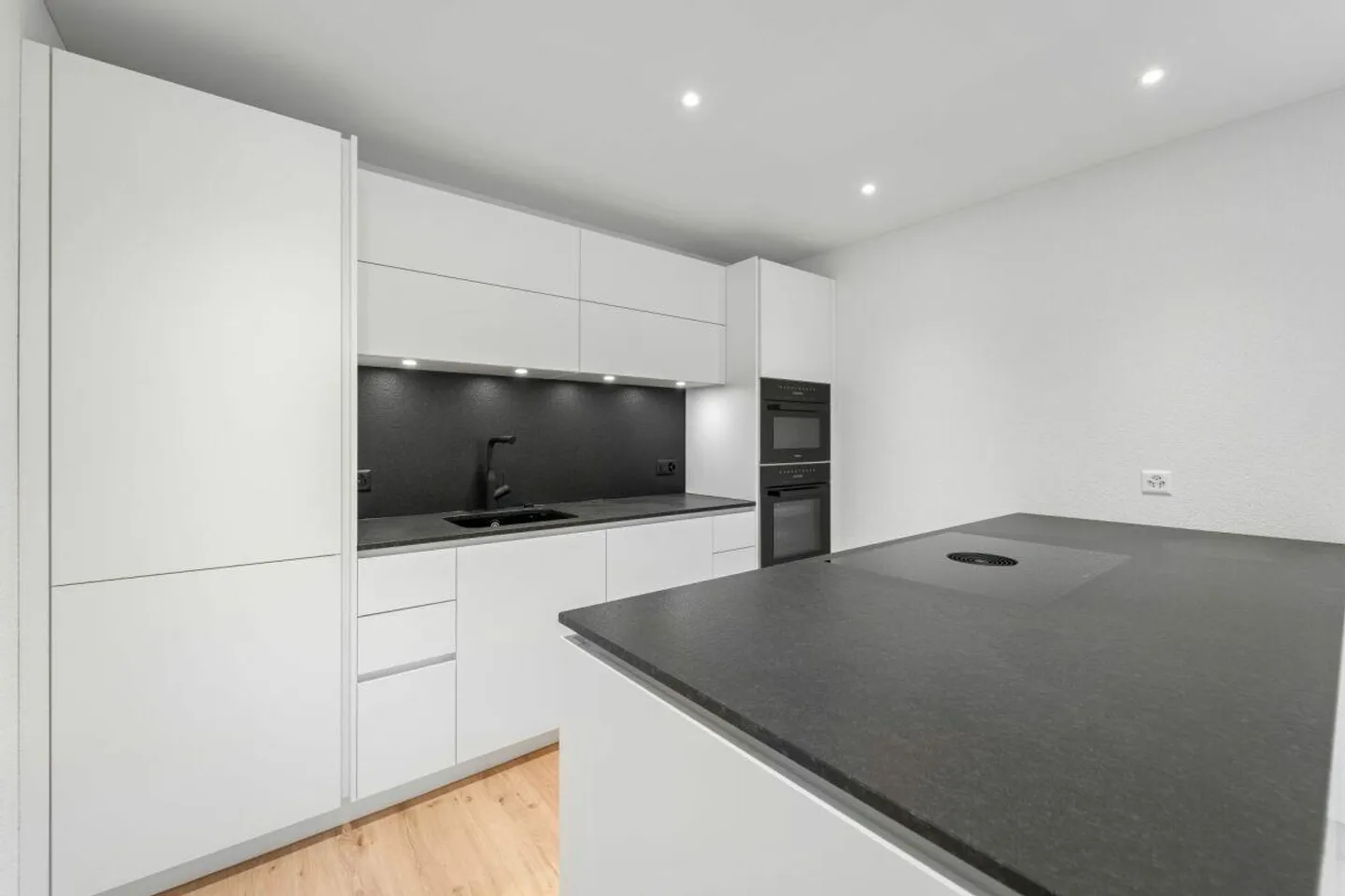 Prima occupazione casa bifamiliare di 5,5 stanze - Foto 1 di 13