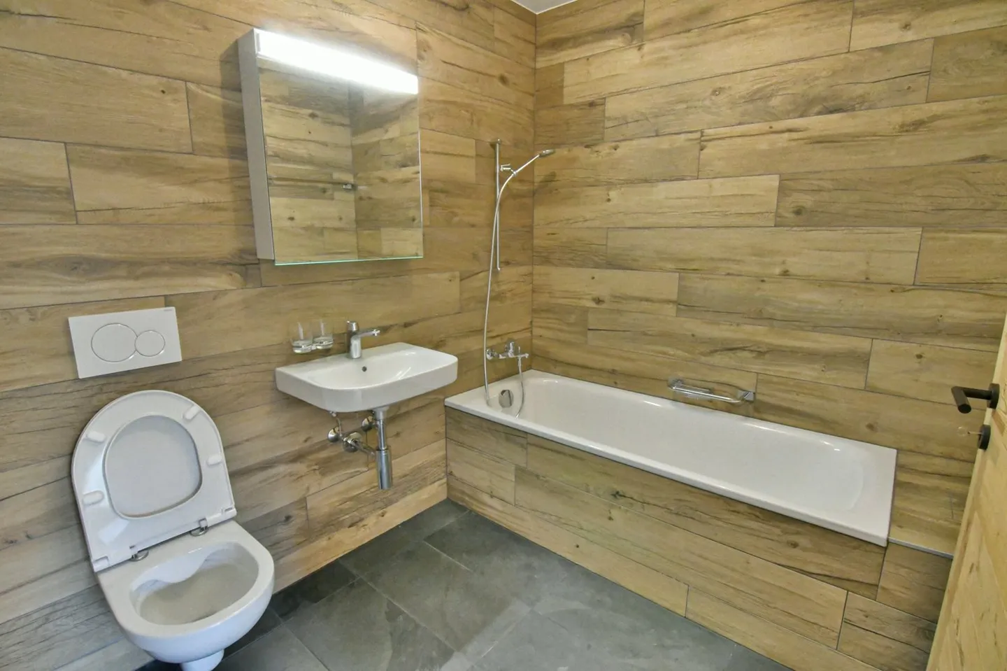 Charmante 3.5-Zimmer-Wohnung mit Terrasse - Foto 7 von 13