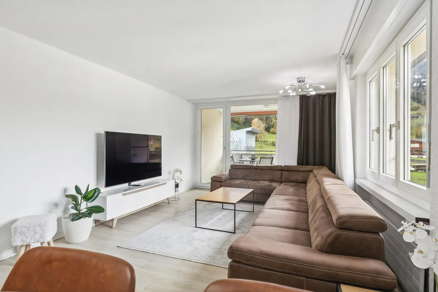Appartamento 4,5 locali a Goldau - ideale come residenza o investimento - Foto 3 di 6