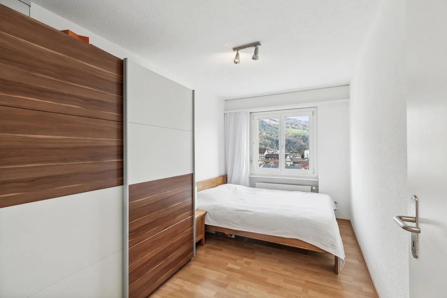 Appartamento 4,5 locali a Goldau - ideale come residenza o investimento - Foto 5 di 6