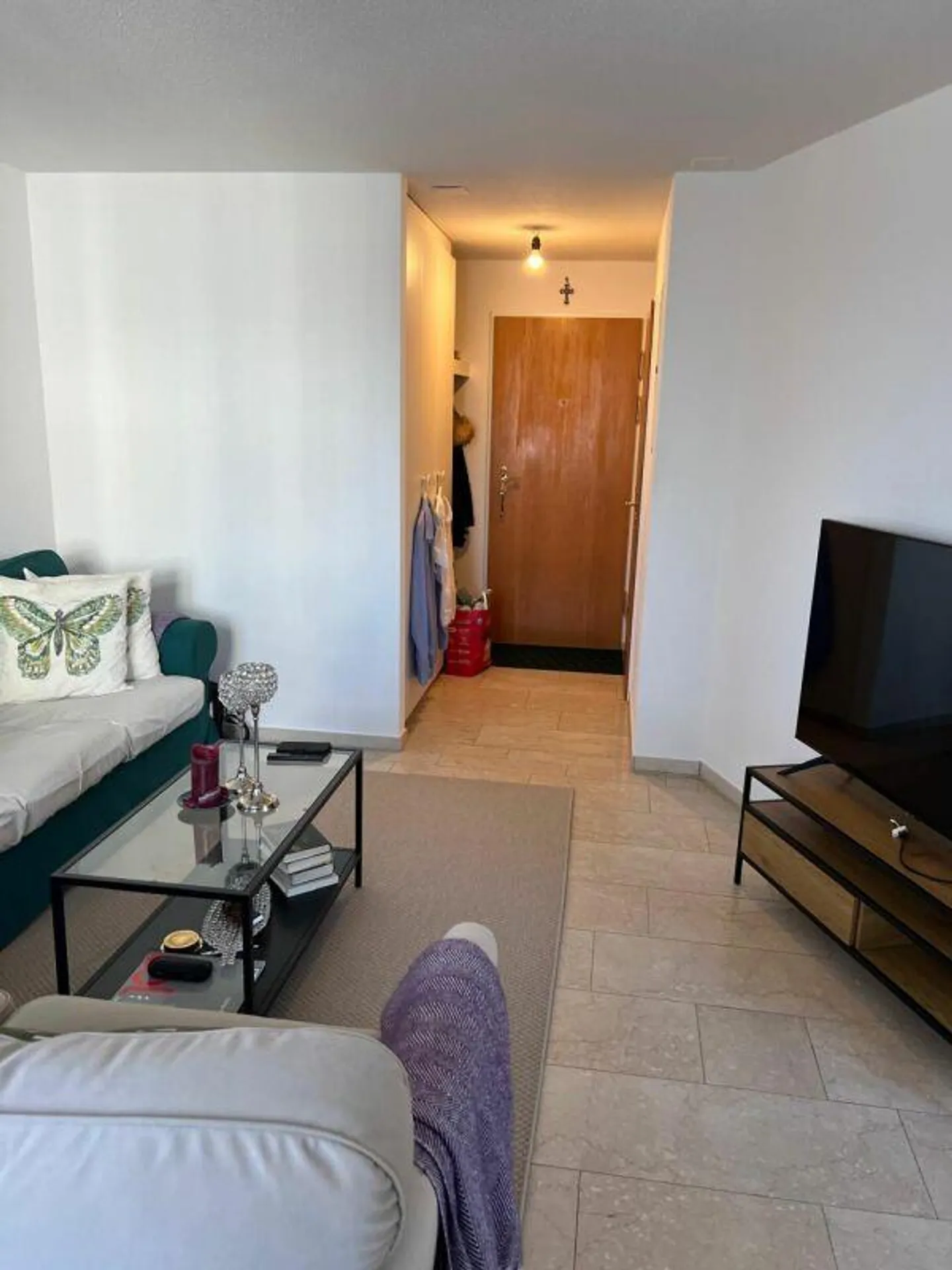 Appartamento centrale con 2 camere da letto in affitto in piazza del monastero - Foto 4 di 9