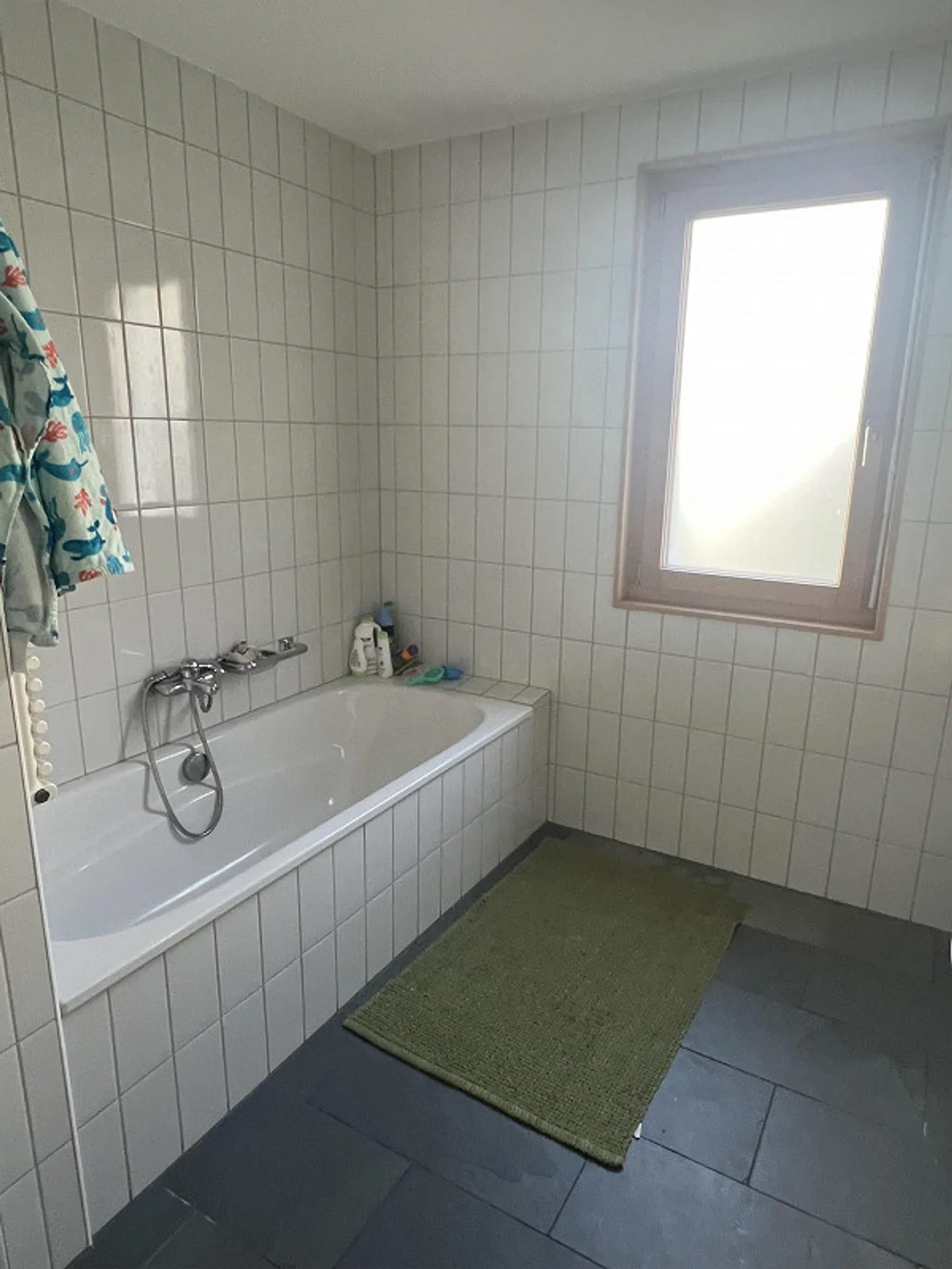 Appartement moderne 4,5 pièces dans un emplacement calme de Chur - Photo 5 sur 6