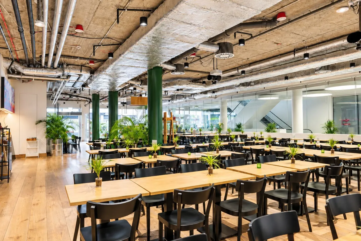 Spazio Café/Bar nella Foodhall di Basilea - Foto 1 di 6