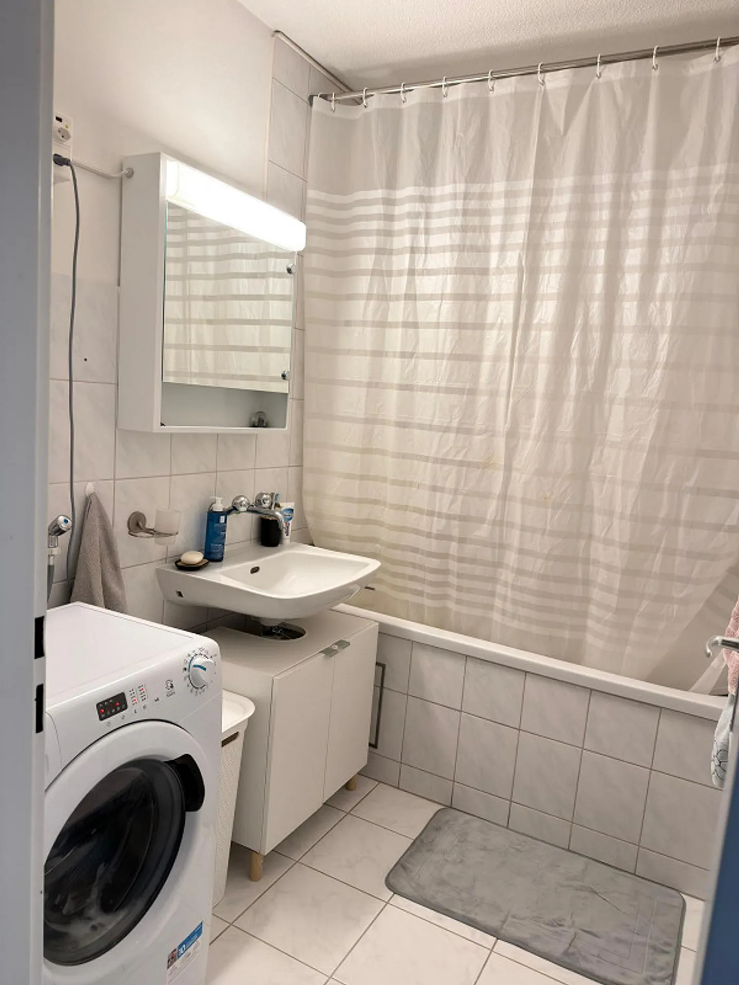 3.5 for rent - Photo 3 of 11