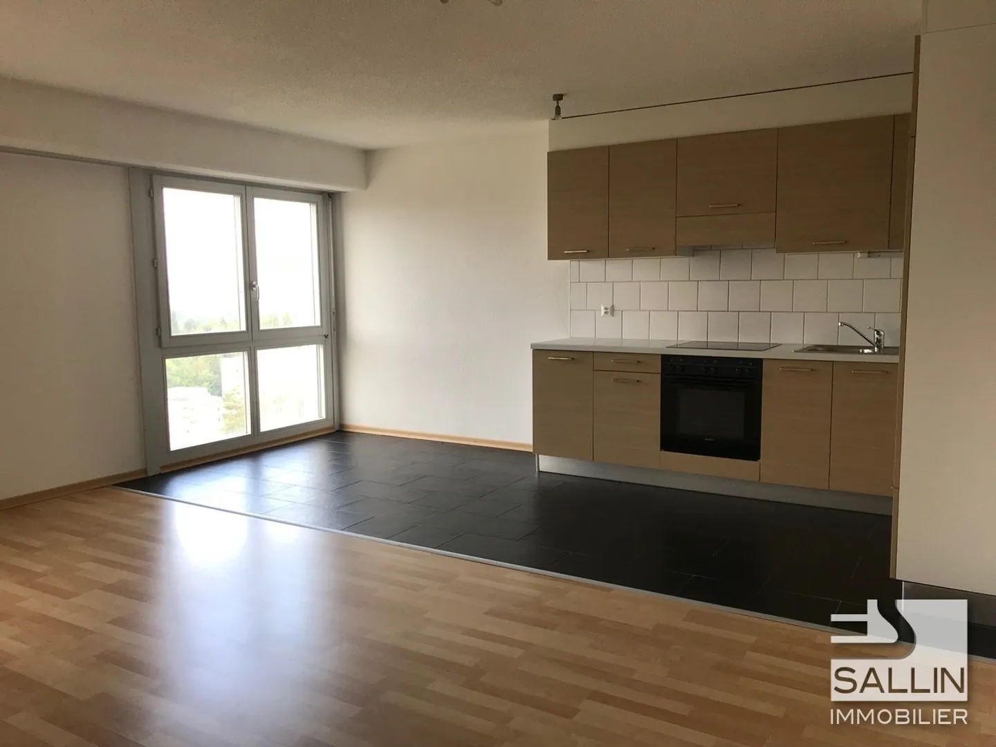 5-room duplex apartment - Photo 2 of 15