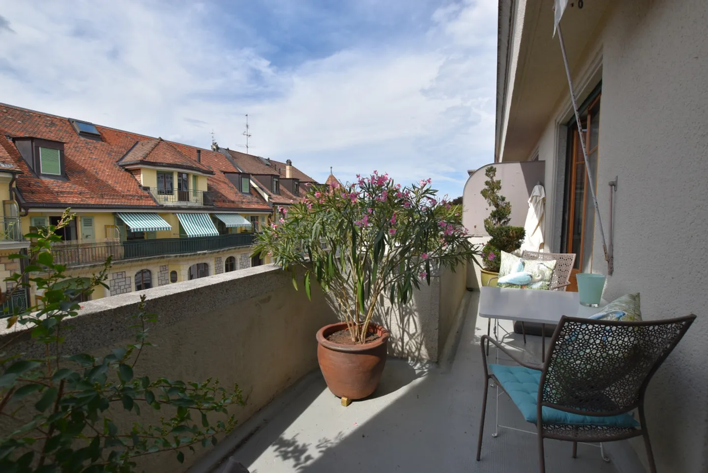 APARTMENT IN MALAGNOU WITH A LOT OF CHARM - Photo 1 of 7