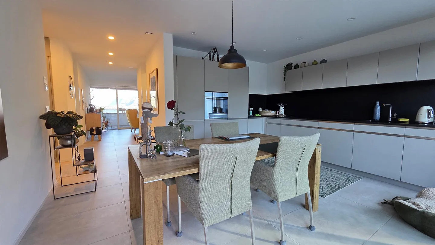 Moderne 4,5 Zimmerwohnung - Foto 3 von 12