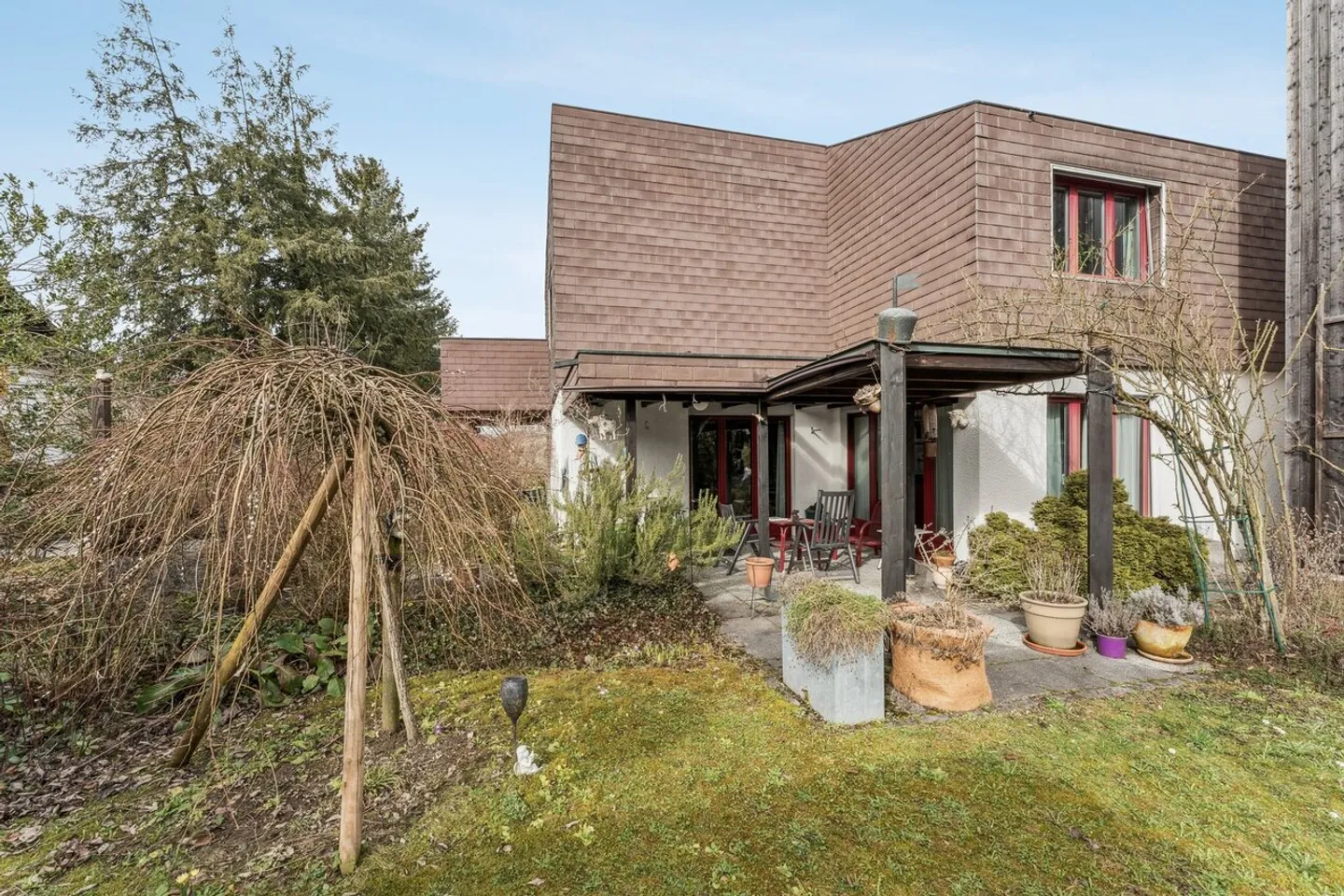 A home where family stories begin! - Photo 2 of 7