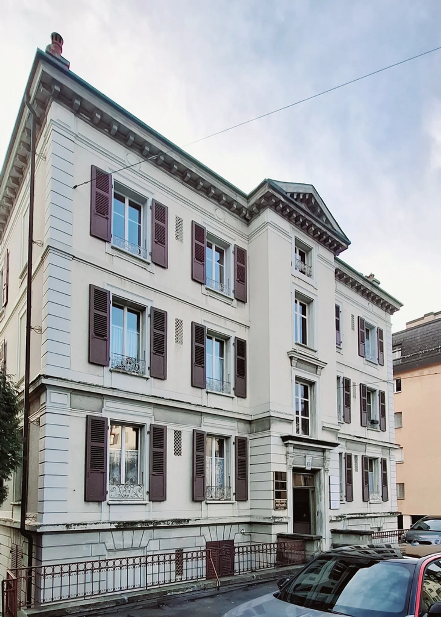 Workshop in raw condition of 150 m2, give life to your project on Avenue de Morges - Photo 1 of 1