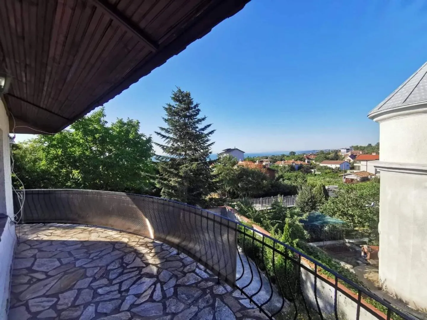 Charmantes Einfamilienhaus mit Garten - Foto 2 von 5