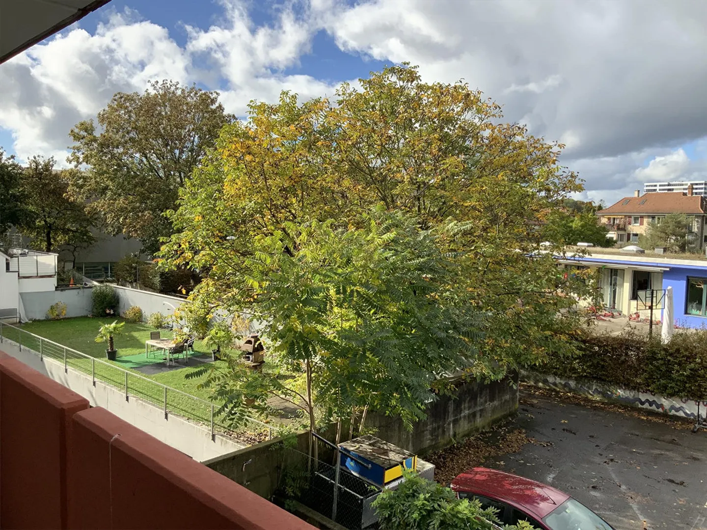 3.5 Family Apartment with Sunny Terrace in Allschwil - Photo 2 of 11