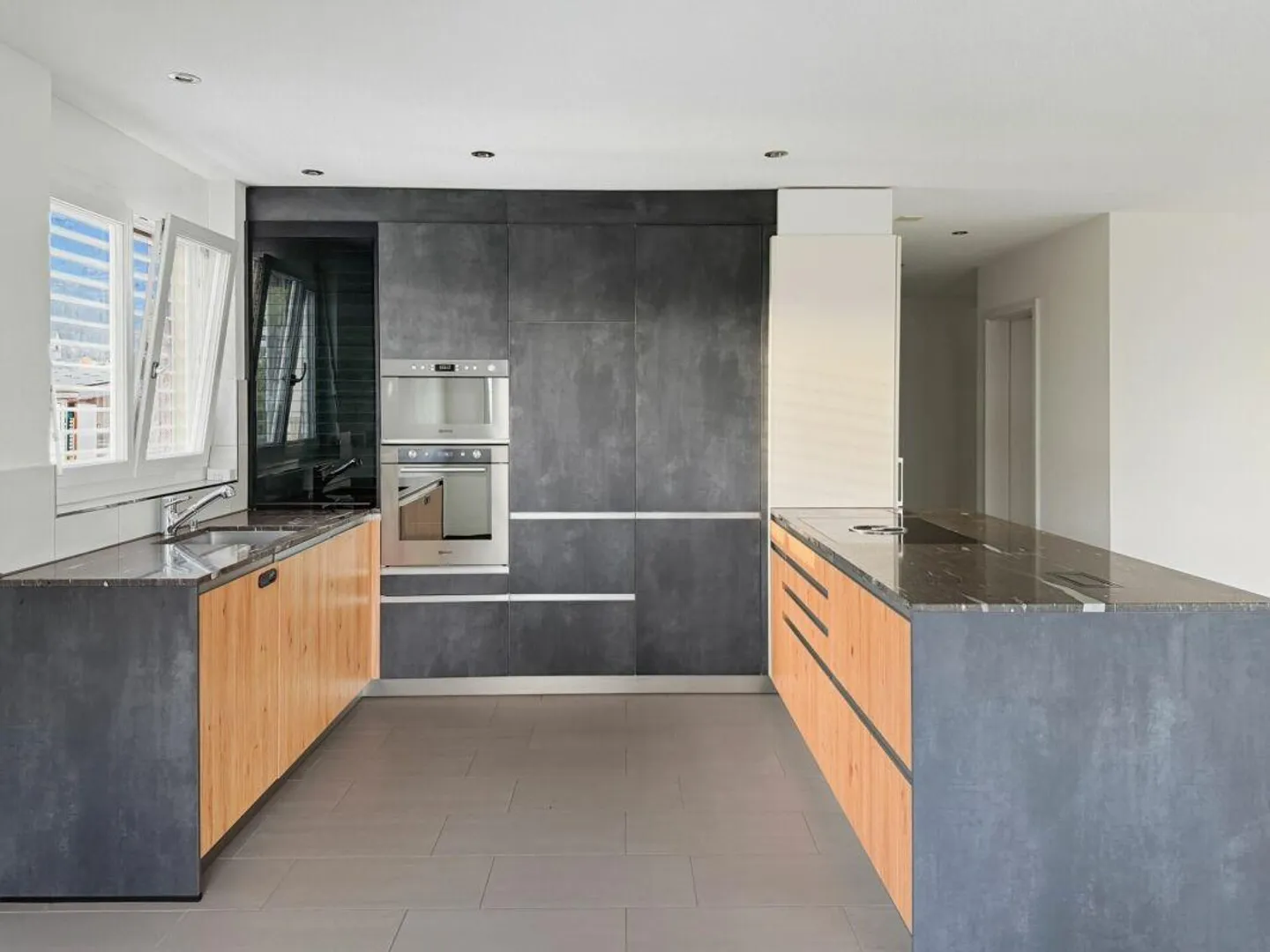 Attraktive 4.5-Zimmer-Gartenwohnung in Oberbipp zu vermieten (1x TG-Einstellplatz inklusive!) - Foto 2 von 10