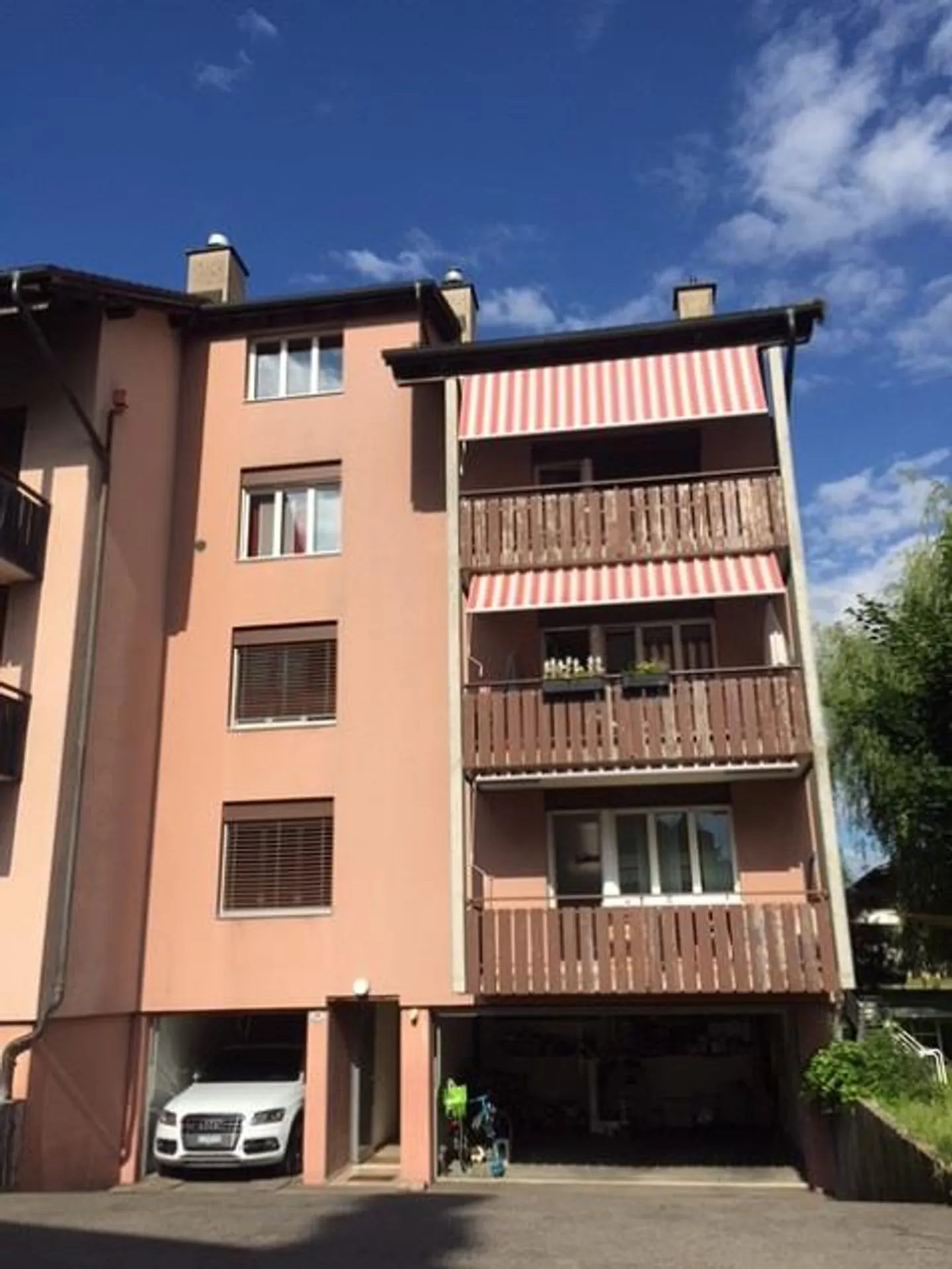 Practical 2-room apartment in a quiet location in Baldegg - Photo 1 of 2