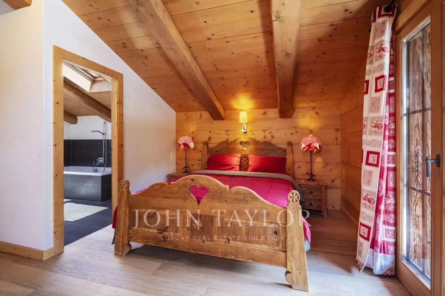 Alpine Elegance | 5 Bedrooms | 10 people - Photo 5 of 13