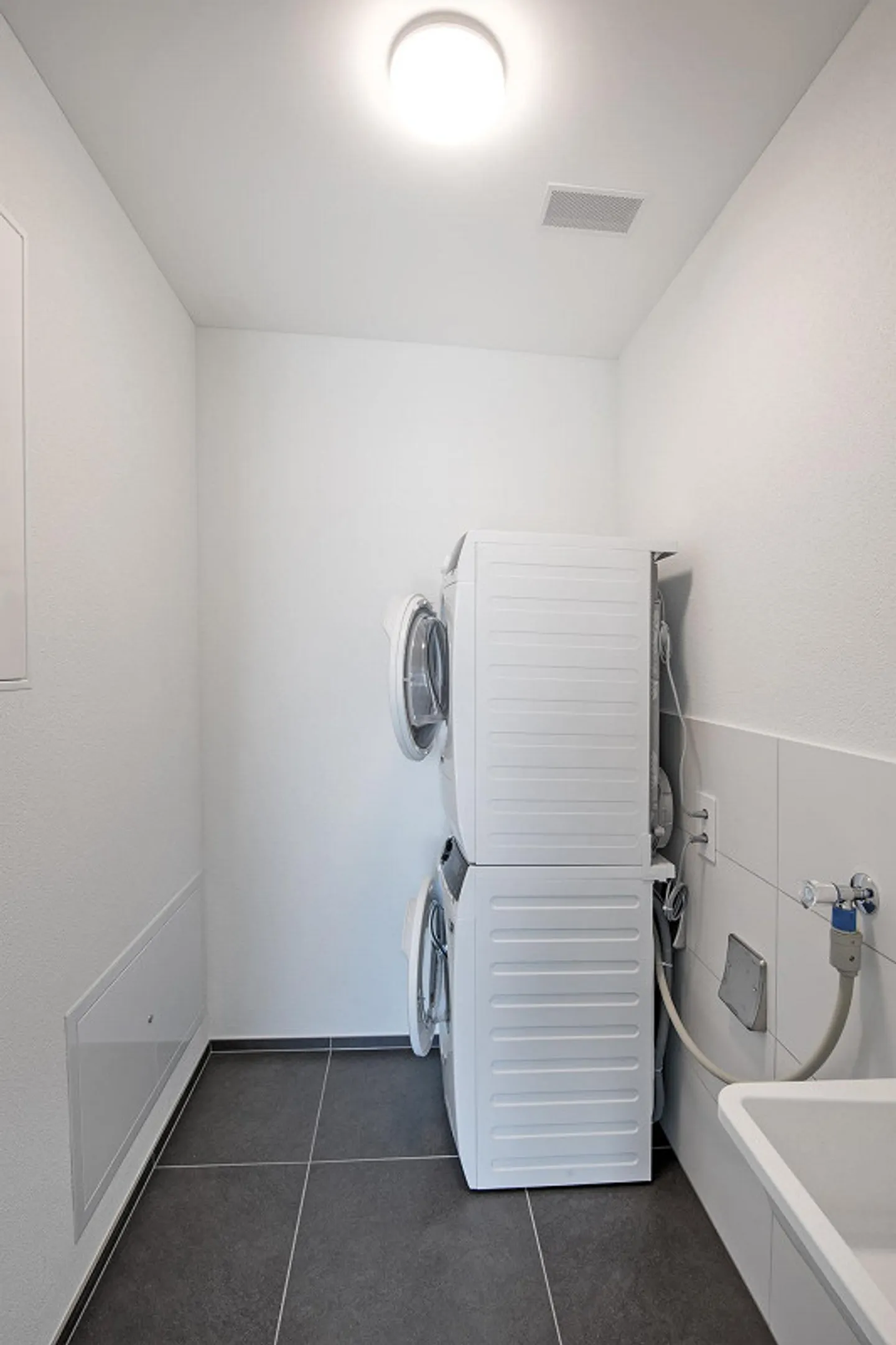 Stupendo appartamento attico di 4 1/2 stanze - Foto 12 di 18