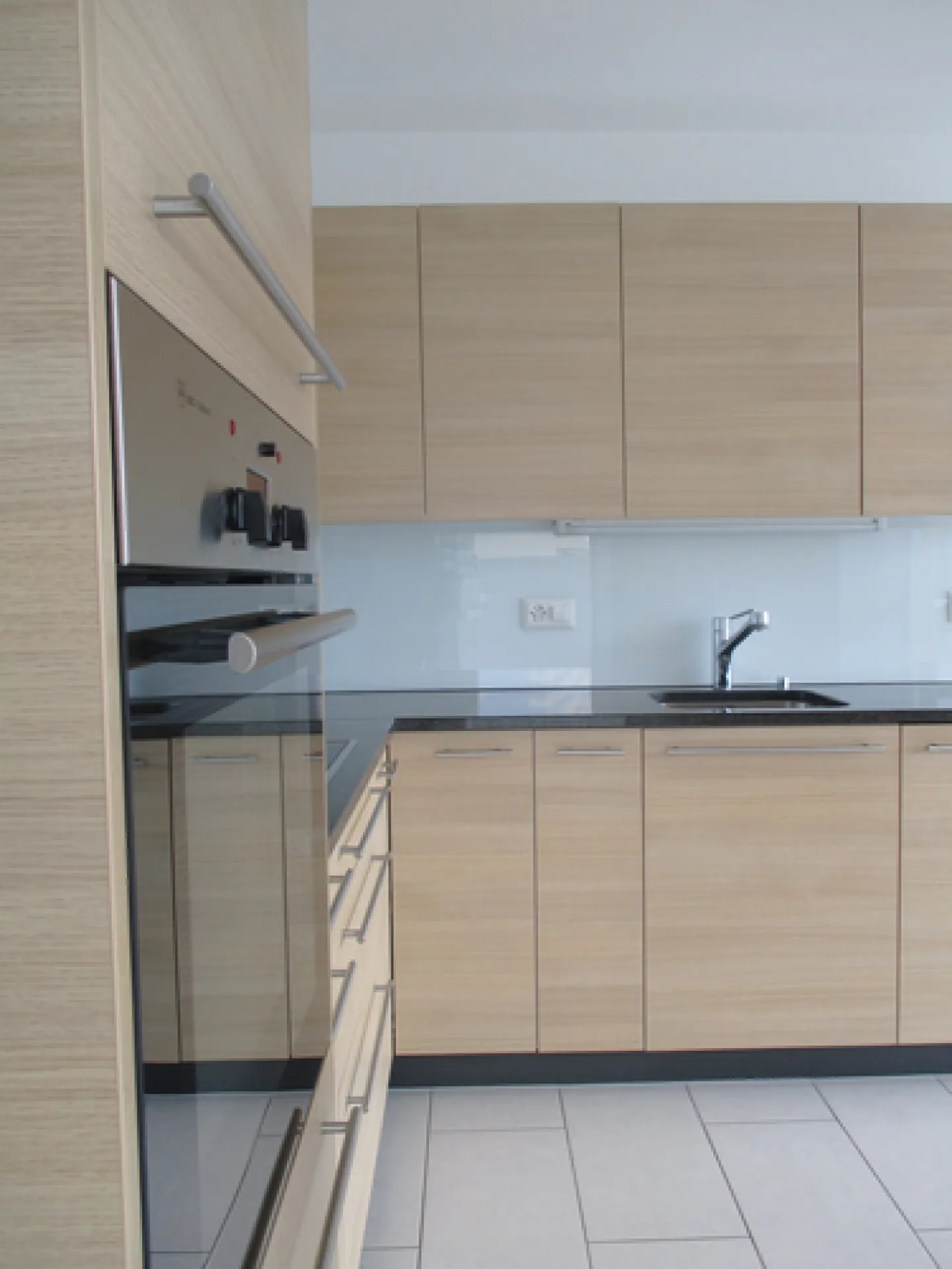 Your dream apartment is waiting! - Photo 3 of 9