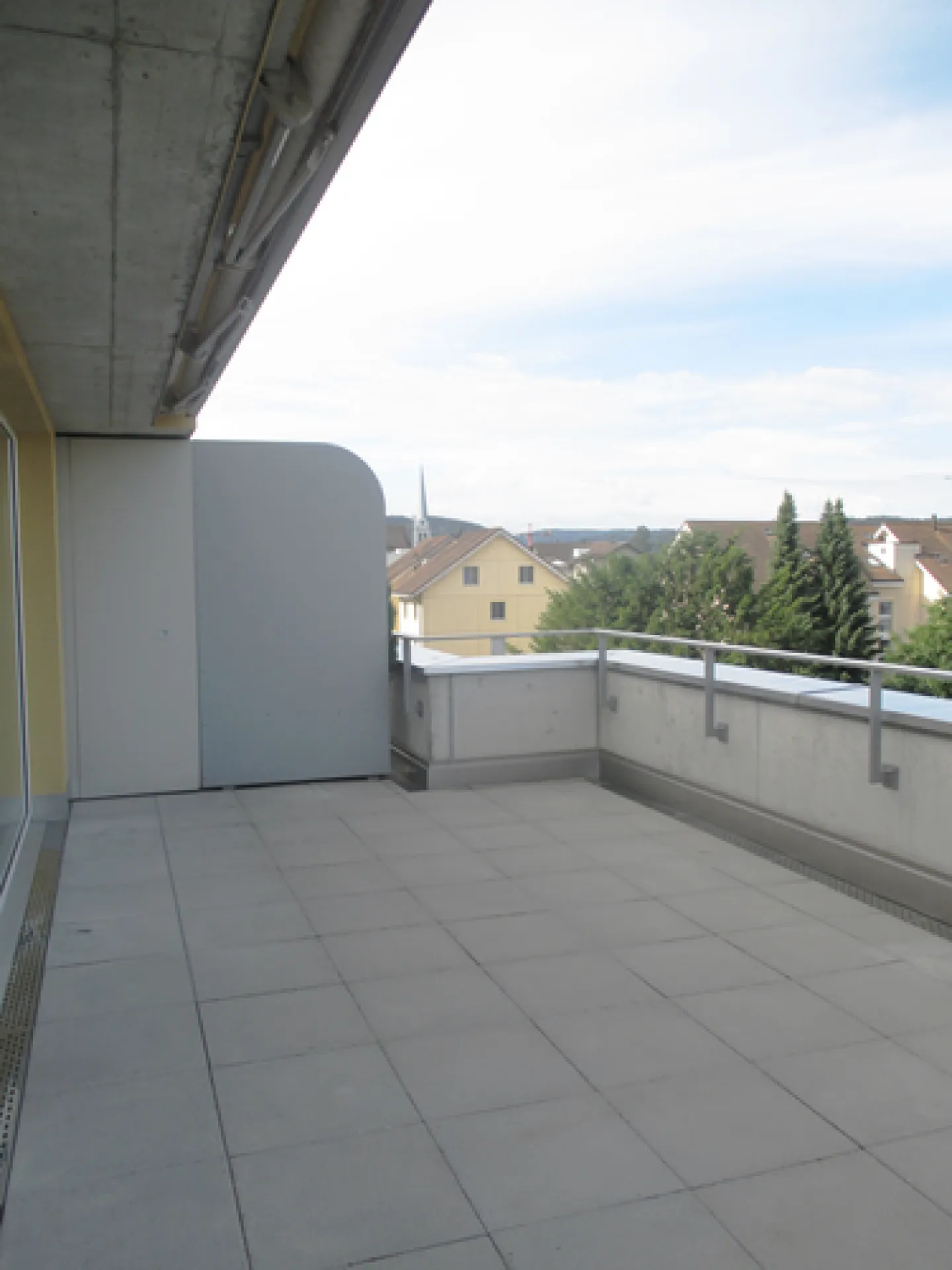 Your dream apartment is waiting! - Photo 5 of 9