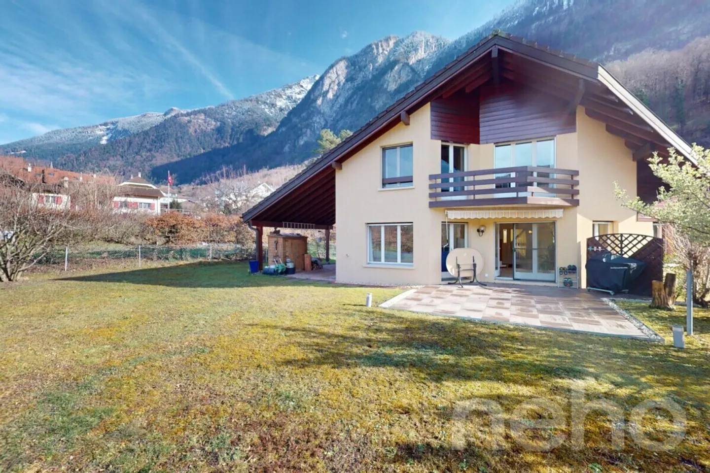 Esclusivo: Bella villa con 4 camere e studio al piano inferiore - Foto 11 di 13