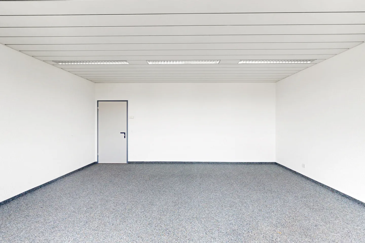 Office and Commercial Space - GO! Commercial Building in Oberentfelden - 28.60m2 - Photo 8 of 10