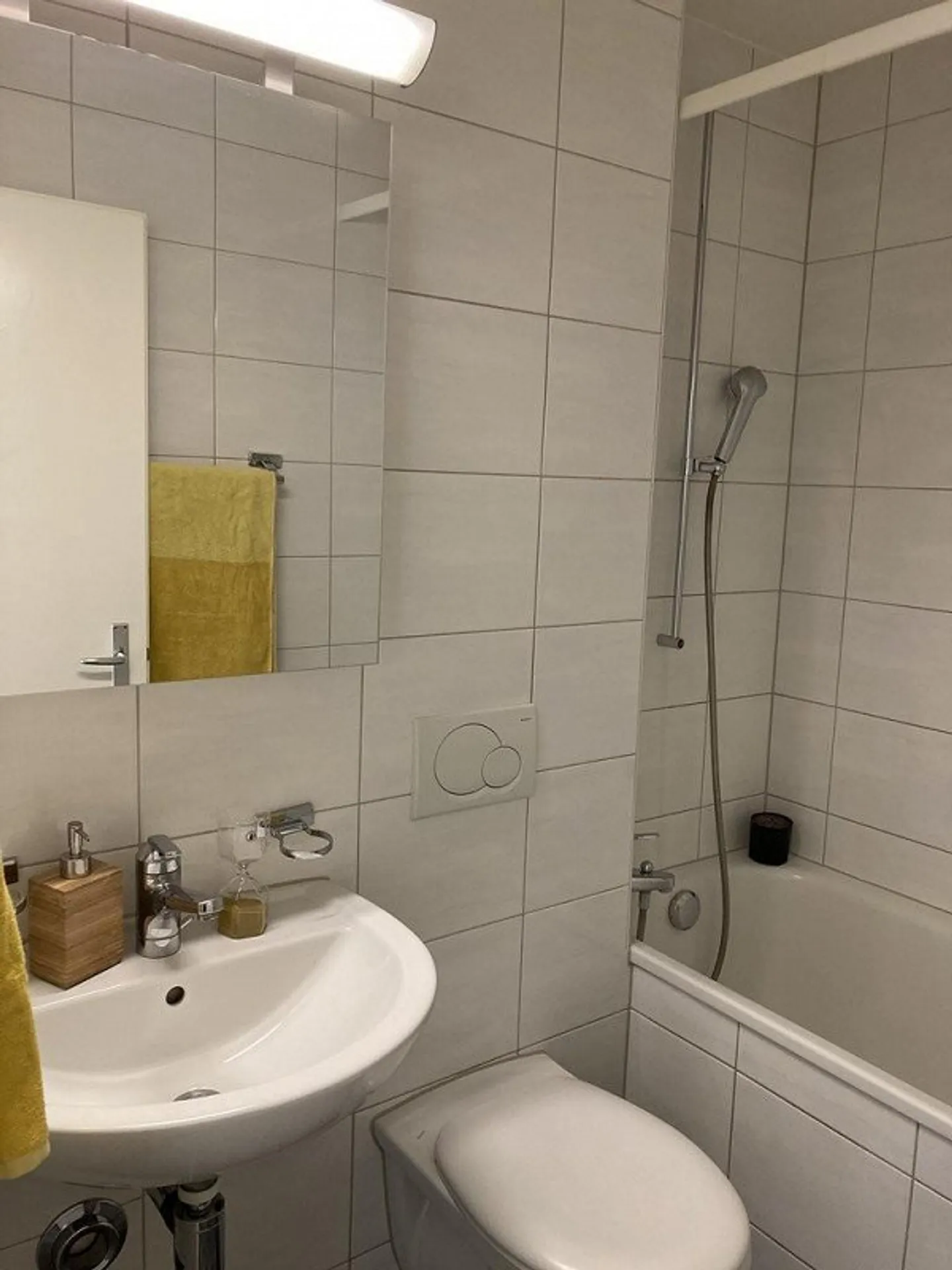 3-room apartment with two balconies in Breitenbach - Photo 7 of 8