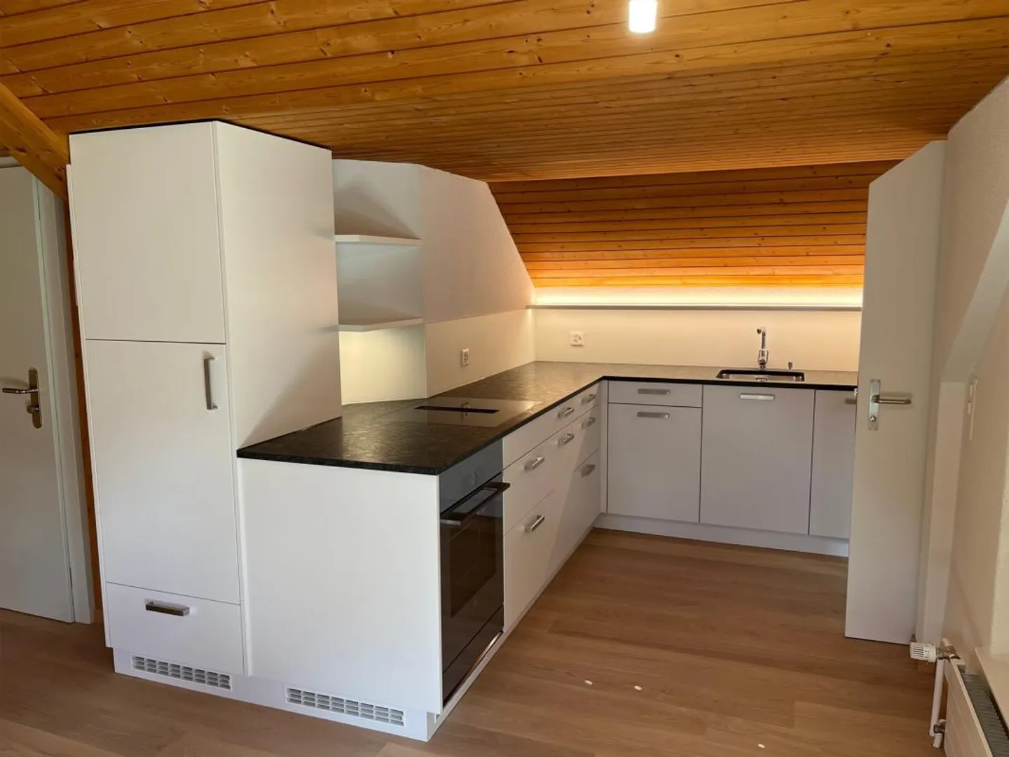 Appartamento mansardato di 3 stanze con balcone - Foto 6 di 8