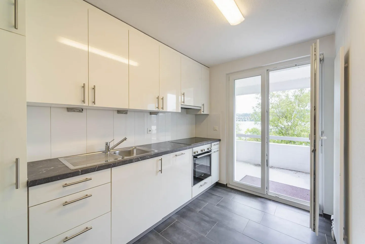Appartamento elegante con vista sul lago a Kilchberg ZH - Foto 2 di 7