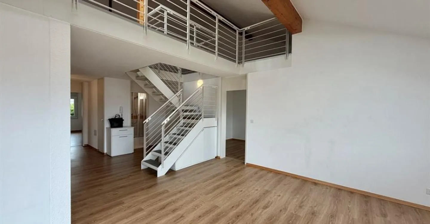 Charmant Appartement Duplex à Yverdon - Photo 6 sur 12
