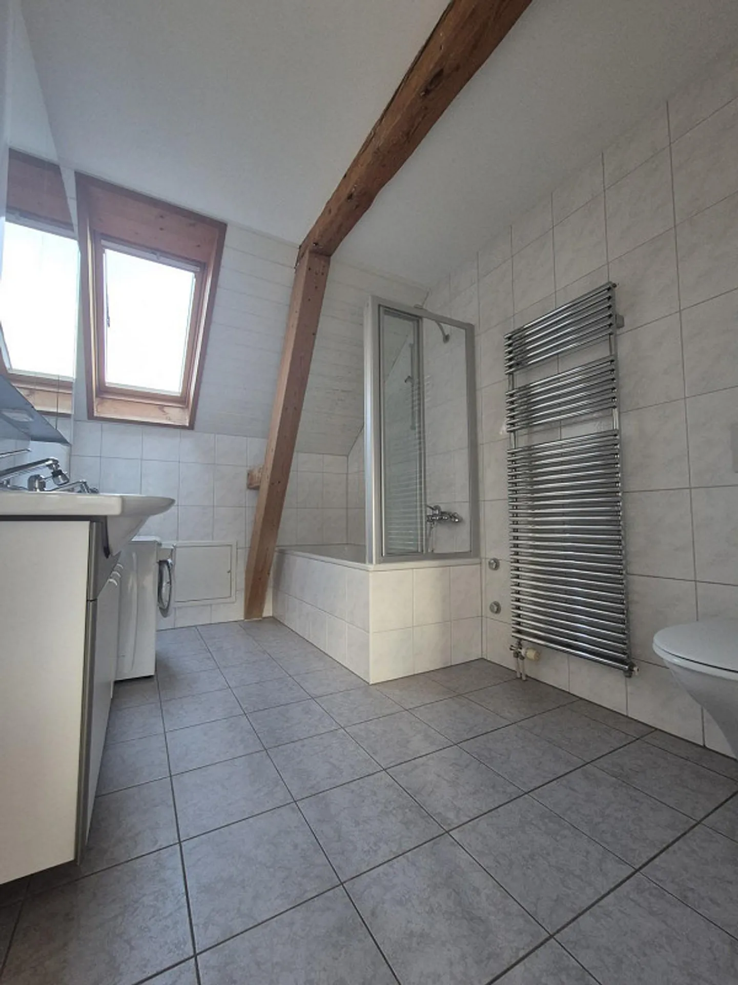 Appartement 2.5 pièces avec galerie à louer - Photo 10 sur 11