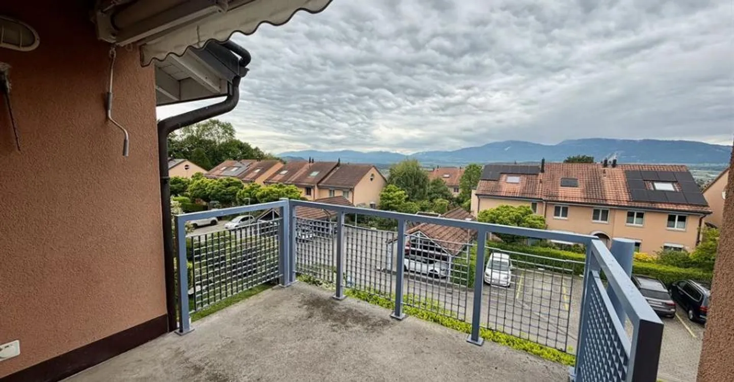 Charmant Appartement Duplex à Yverdon - Photo 7 sur 12