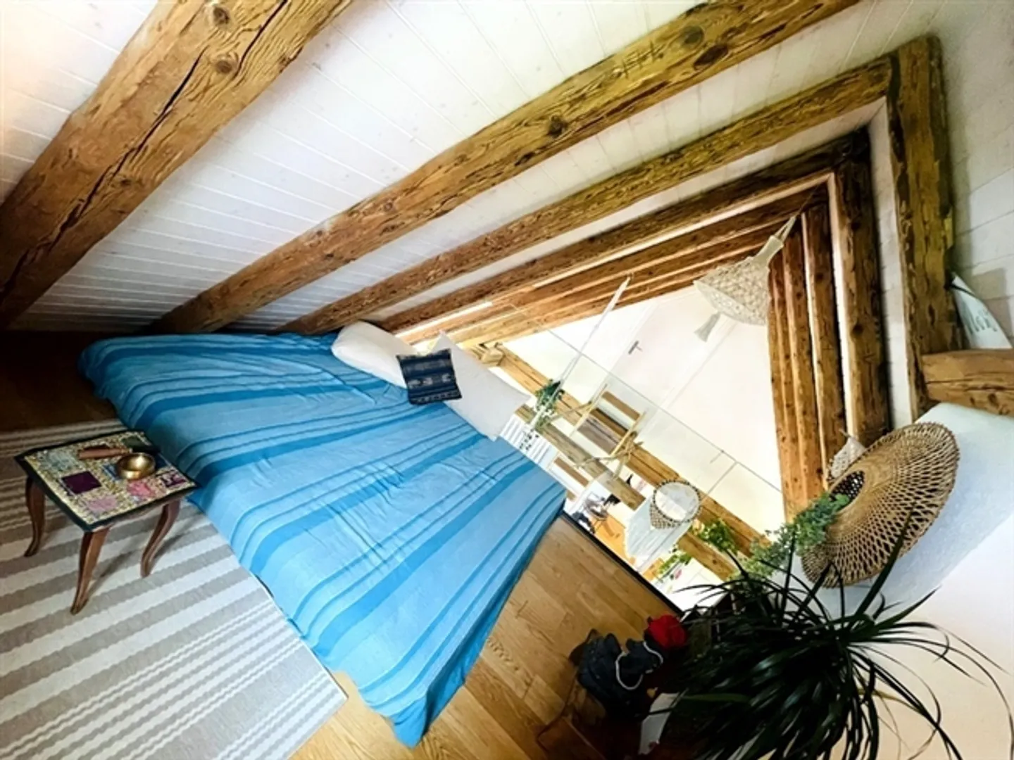 APPARTEMENT PENTHOUSE DE 2 CHAMBRES À HÜTTEN (ZH), MEUBLÉ, TEMPORAIRE - Photo 1 sur 9