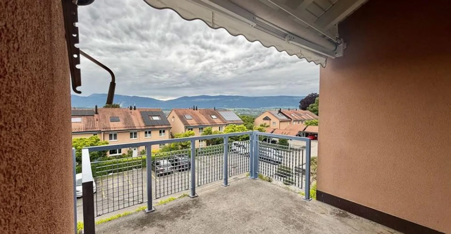 Charmant Appartement Duplex à Yverdon - Photo 8 sur 12