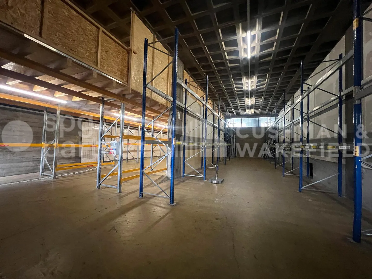 Lager - Foto 7 von 12