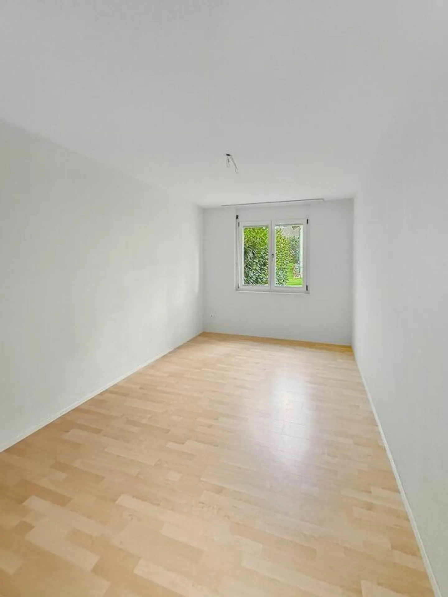 Attraktive 4.5-Zimmer-Gartenwohnung in Oberbipp zu vermieten (1x TG-Einstellplatz inklusive!) - Foto 6 von 10