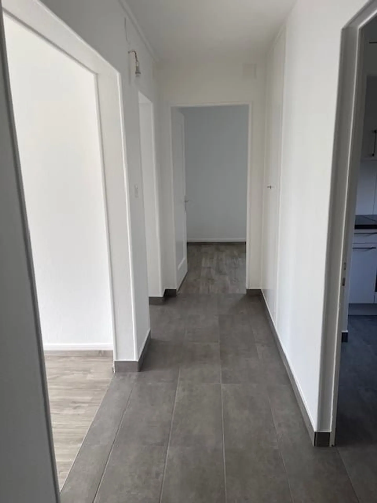 Appartement lumineux de 3 pièces à La Chaux-de-Fonds - Photo 5 sur 7