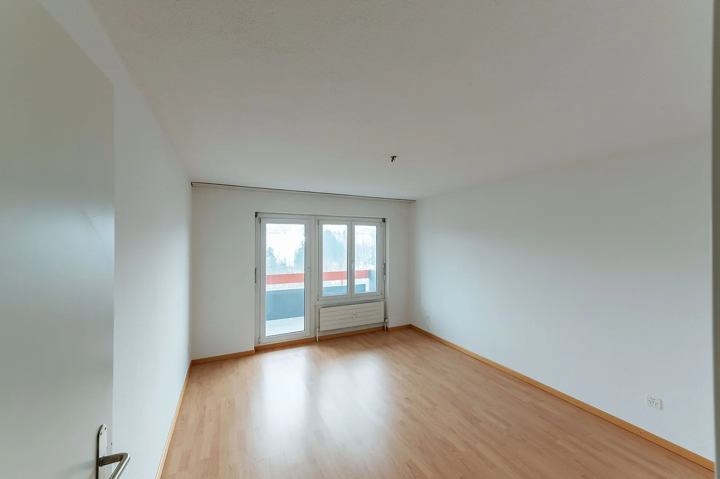 Appartamento di 2,5 locali attraente con arredamento moderno - Foto 1 di 5