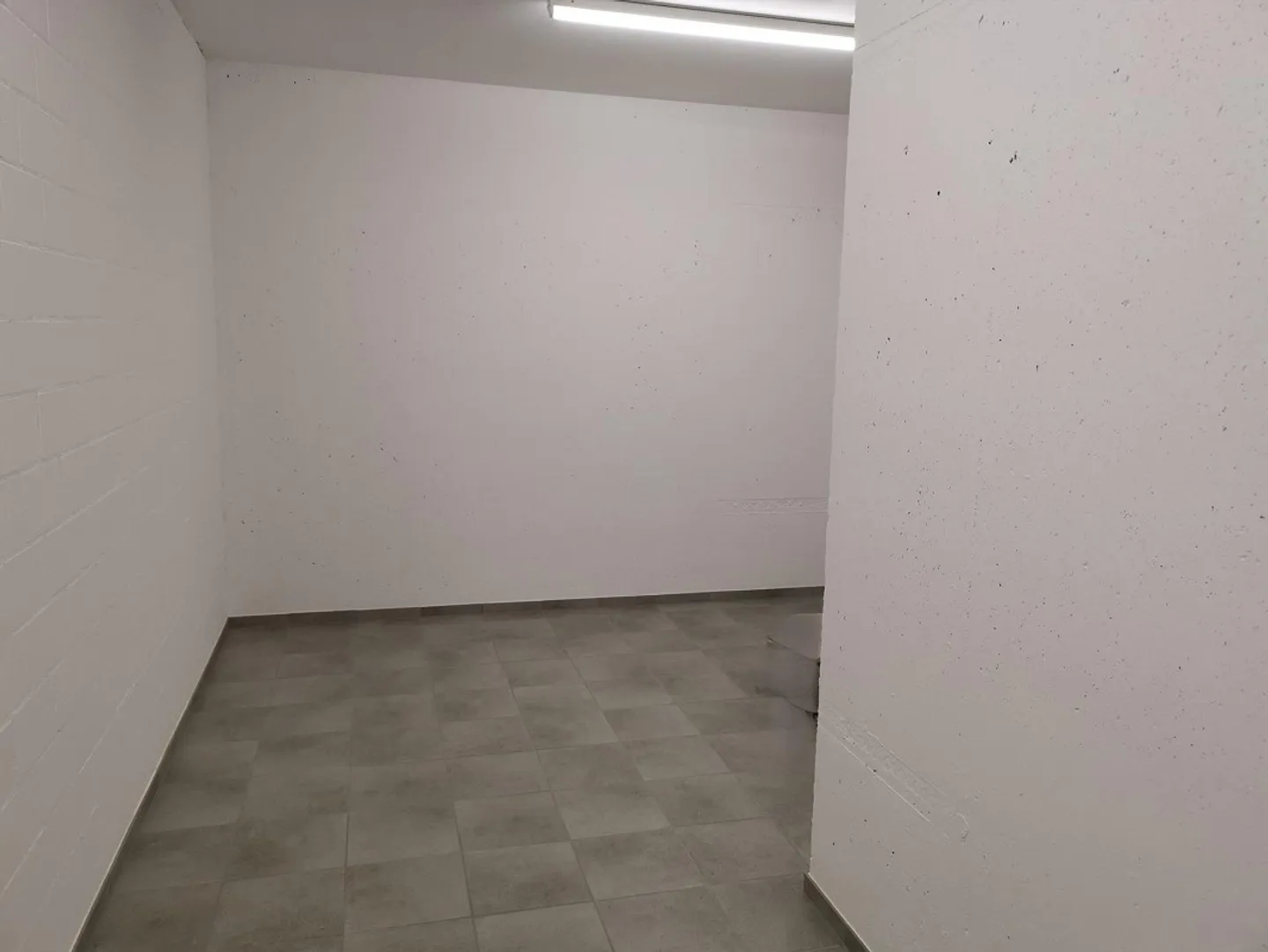 Craft room for rent in Zurich-Seebach - Photo 3 of 4