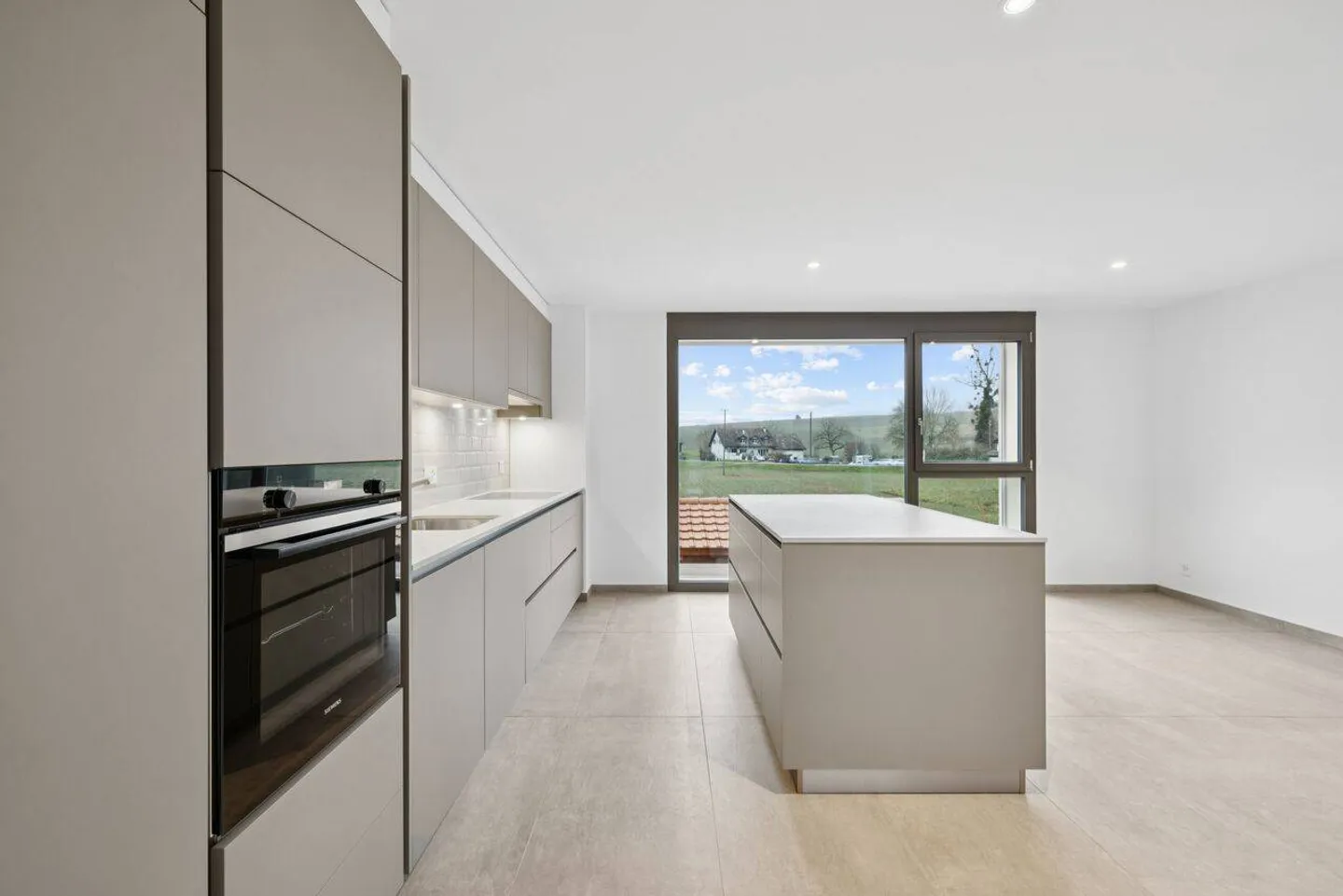 Casa a schiera 5.5 stanze - Foto 2 di 13