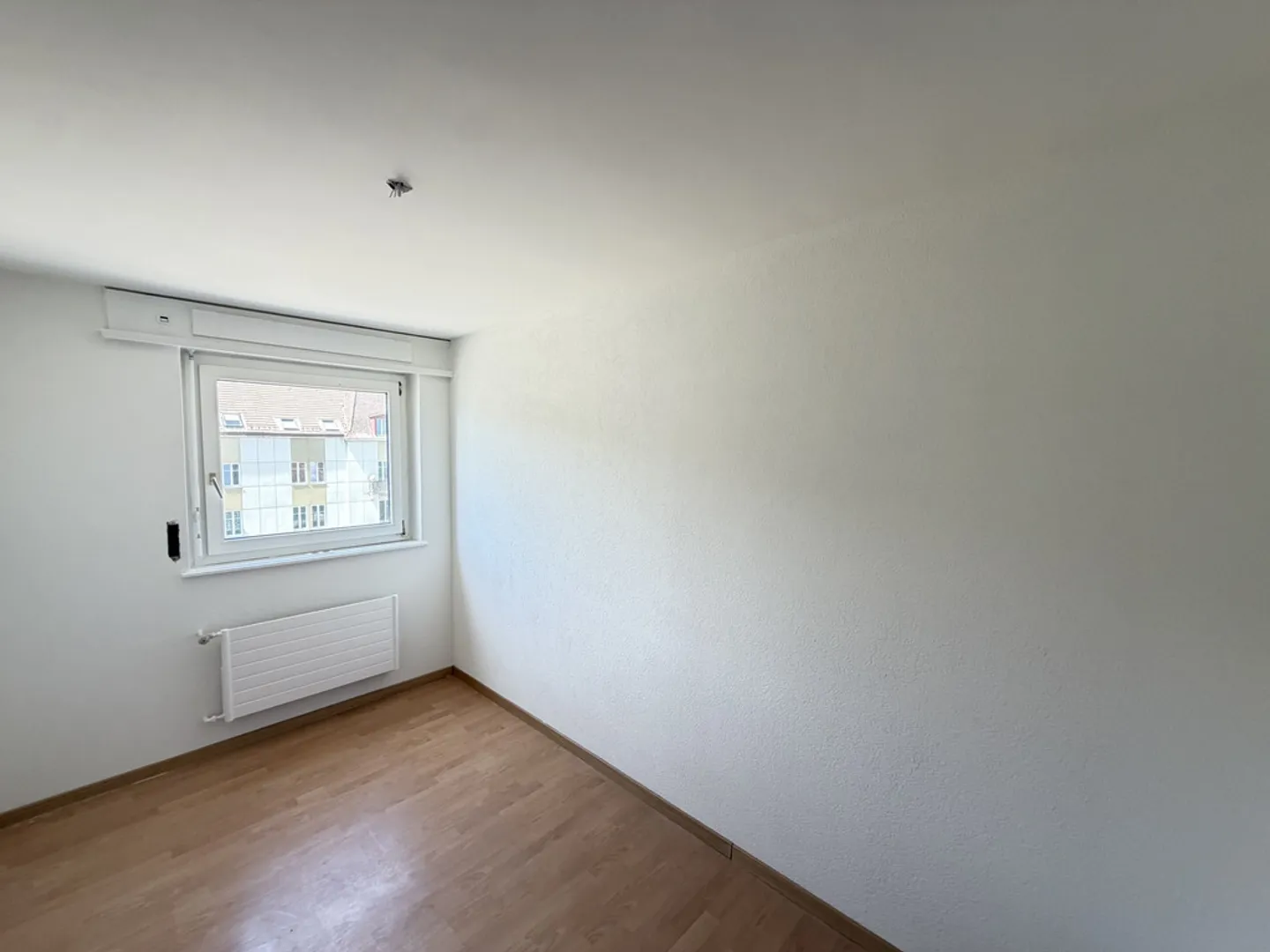 Appartamento moderno in posizione privilegiata - Foto 4 di 5