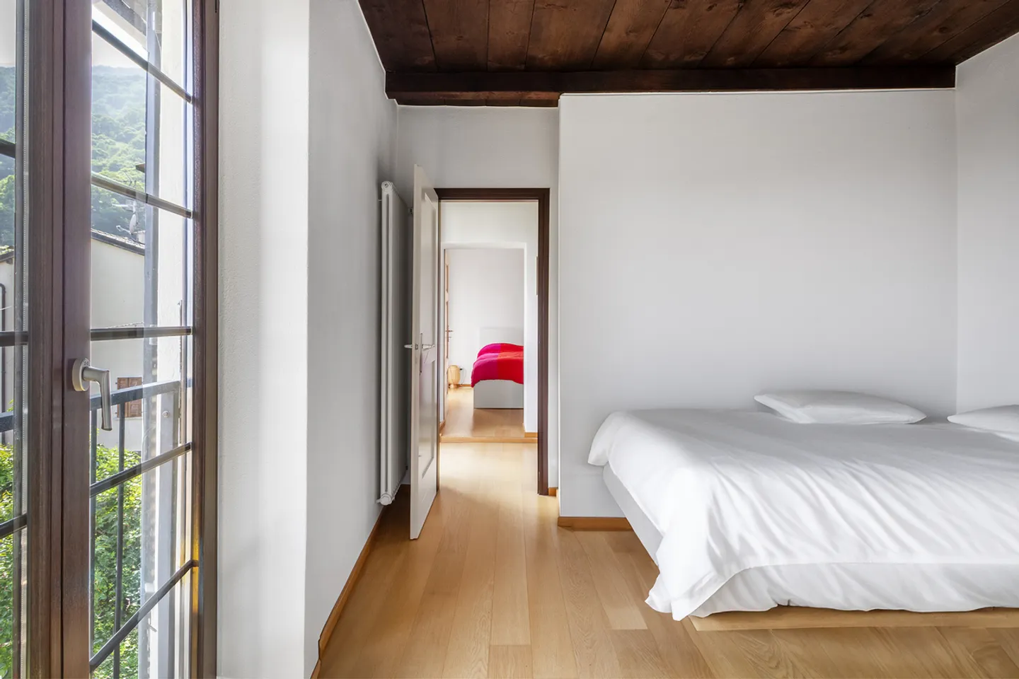 Propriété polyvalente avec jardin, rustique et vue panoramique - Photo 6 sur 11