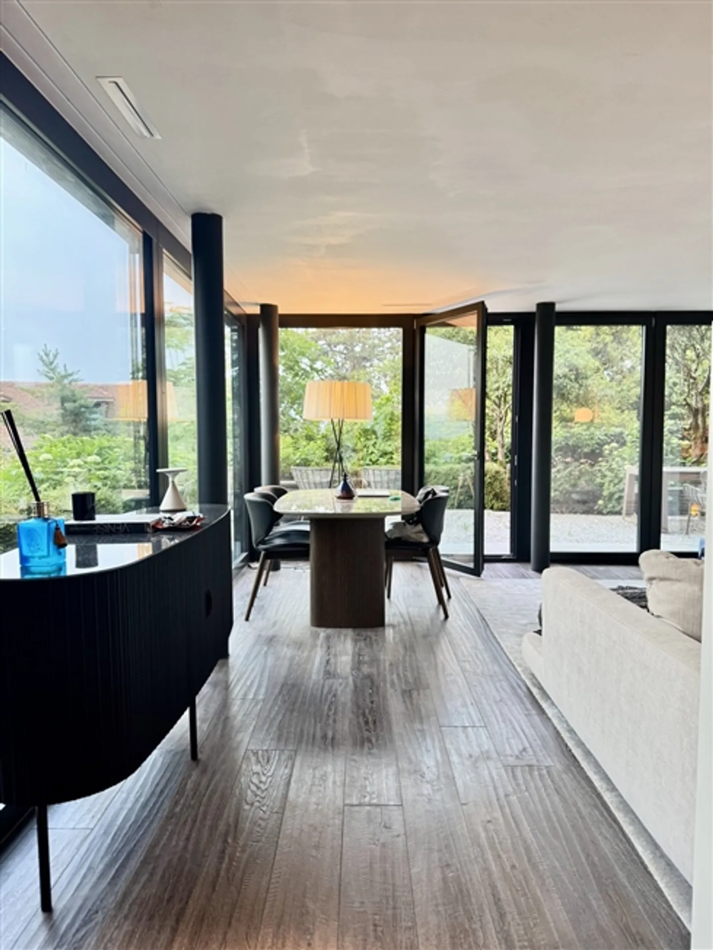 Appartement 3 pièces à Rüschlikon (ZH), meublé, temporaire - Photo 2 sur 6