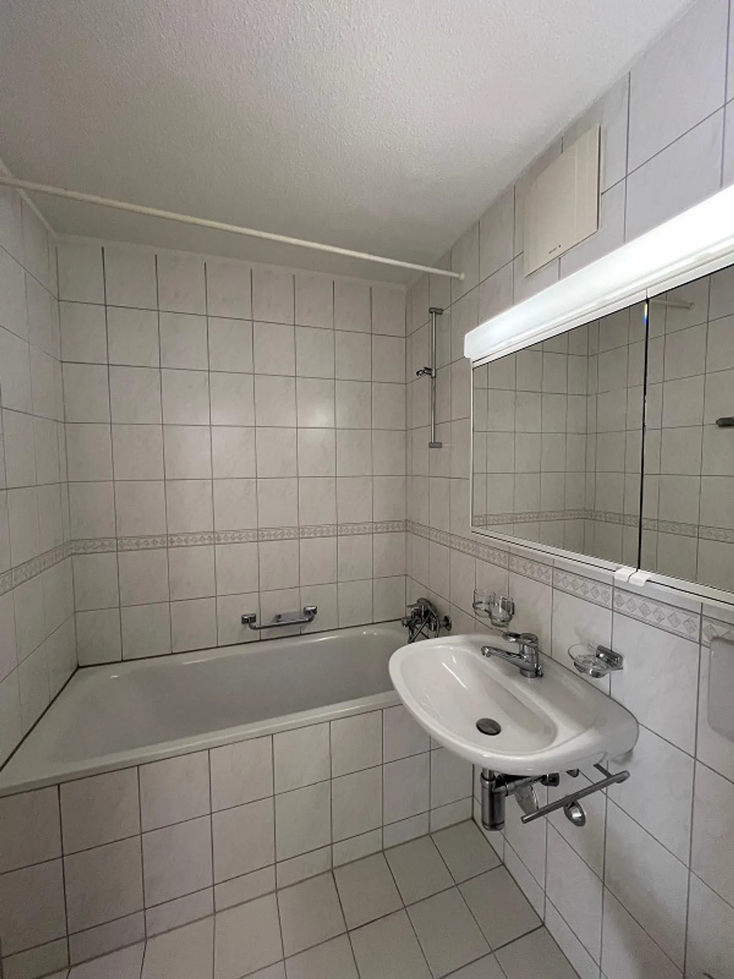 2.5 Room Apartment near Werdinsel - limited until March 2027 - Photo 8 of 9