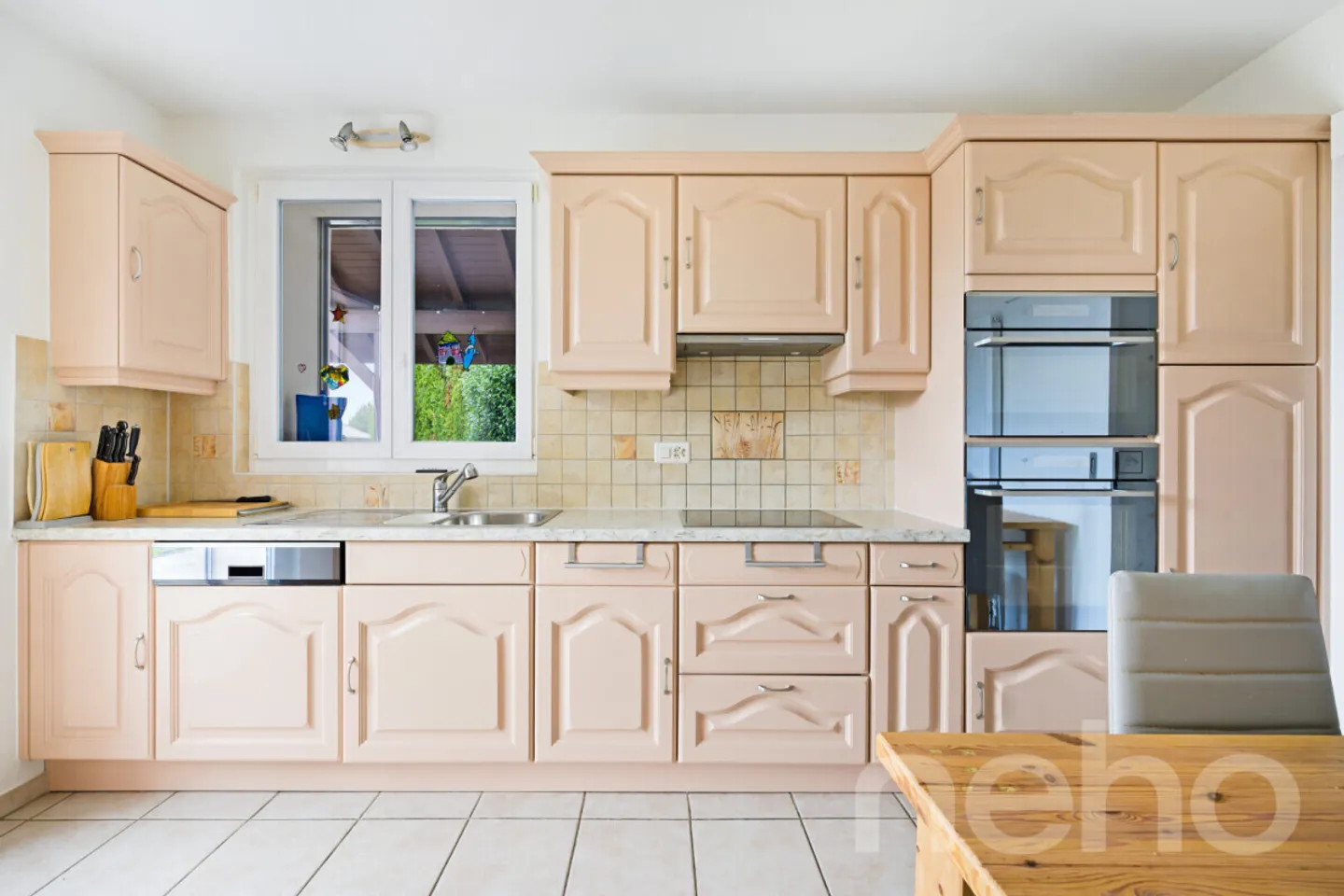 Stunning individual villa in Yverdon - Photo 8 of 12