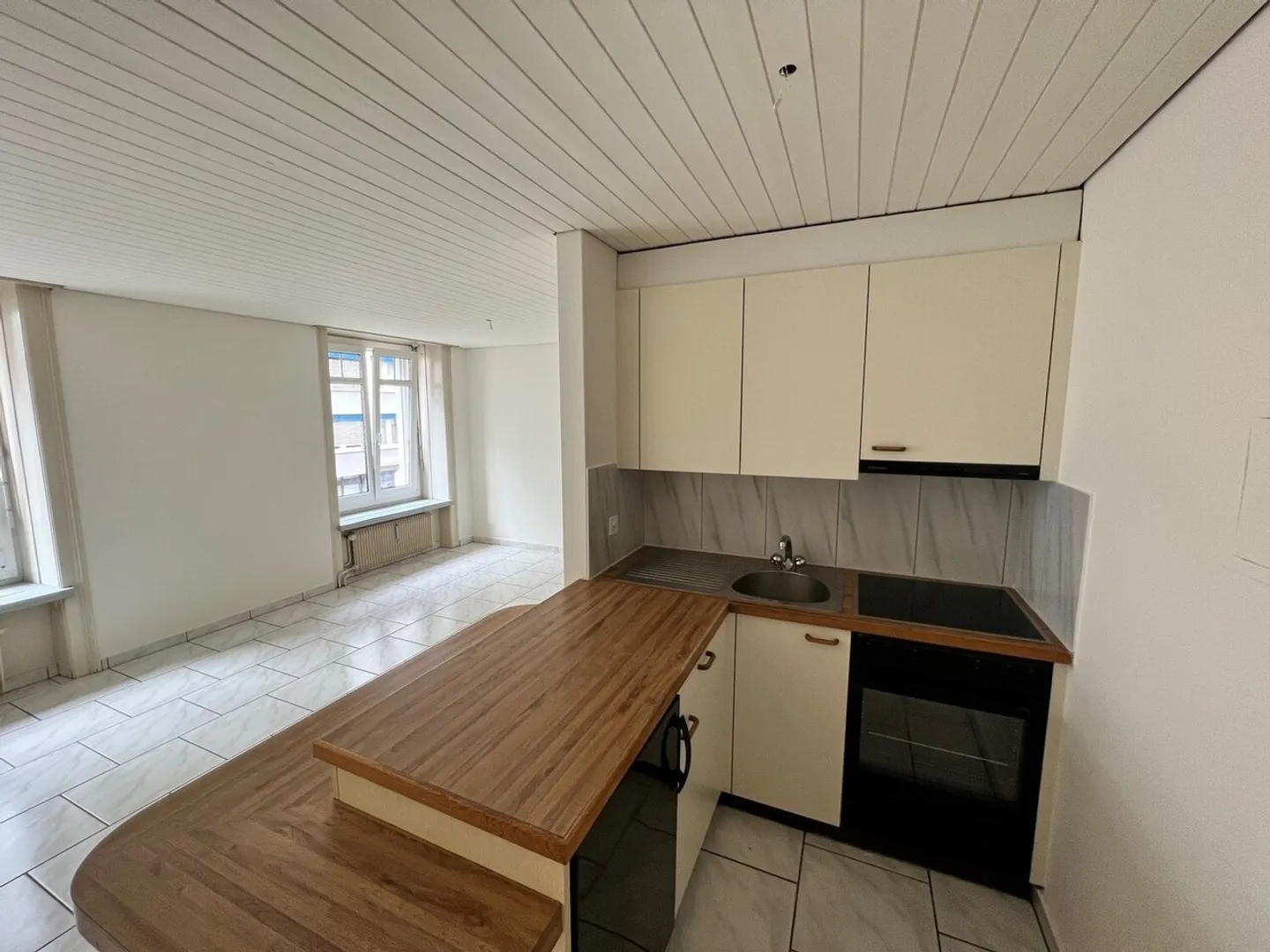 Living in the heart of Neustadt Lucerne - Ideal for commuters - Photo 4 of 6