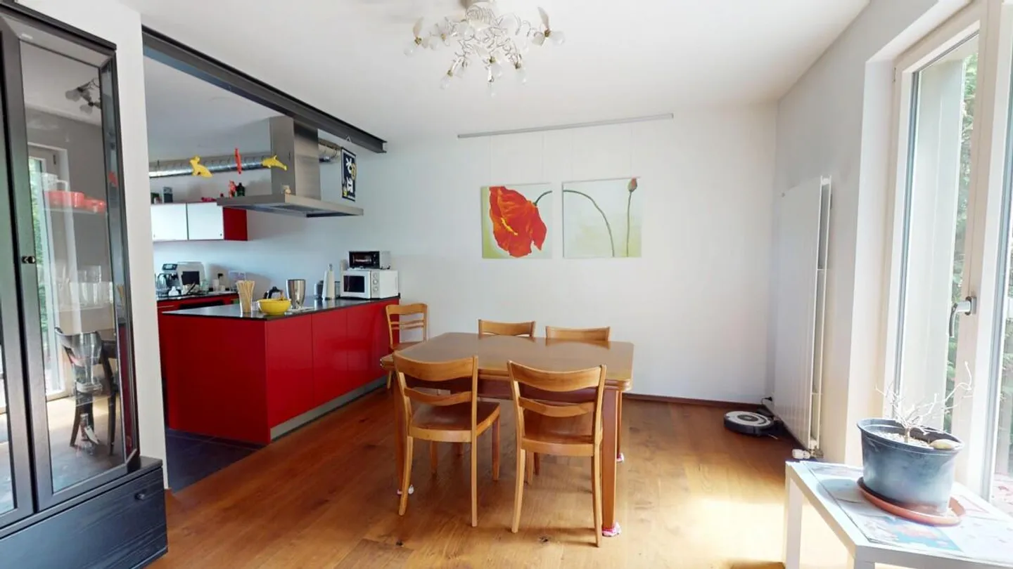 Maison unifamiliale dans un emplacement idéal - Photo 6 sur 15