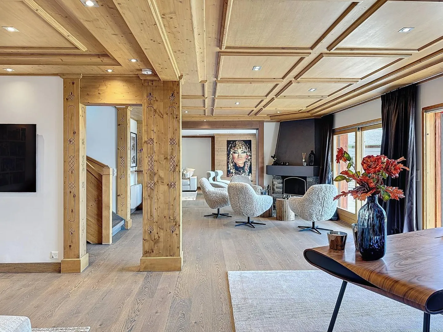 EXCLUSIVITY - Magnificent chalet with panoramic views of the Rhône valley and the Alps - Photo 3 of 8